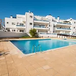 דירה Apartamento Santa Luzia סנטה לוזיה
