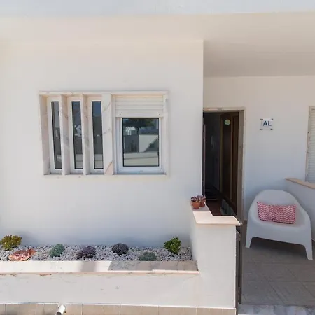Apartamento Santa Luzia Санта-Лузия